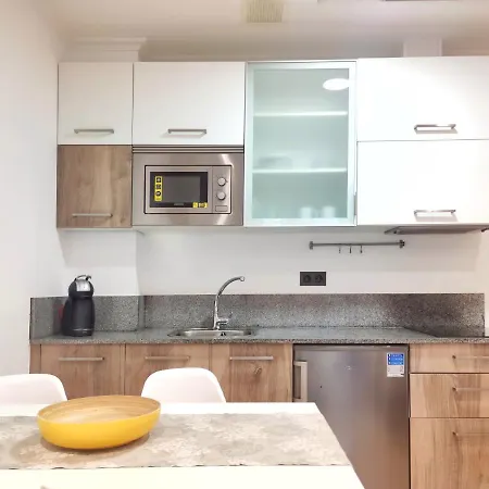 Desconectaengalicia Castelao, 50m Playa Silgar Apartamento *